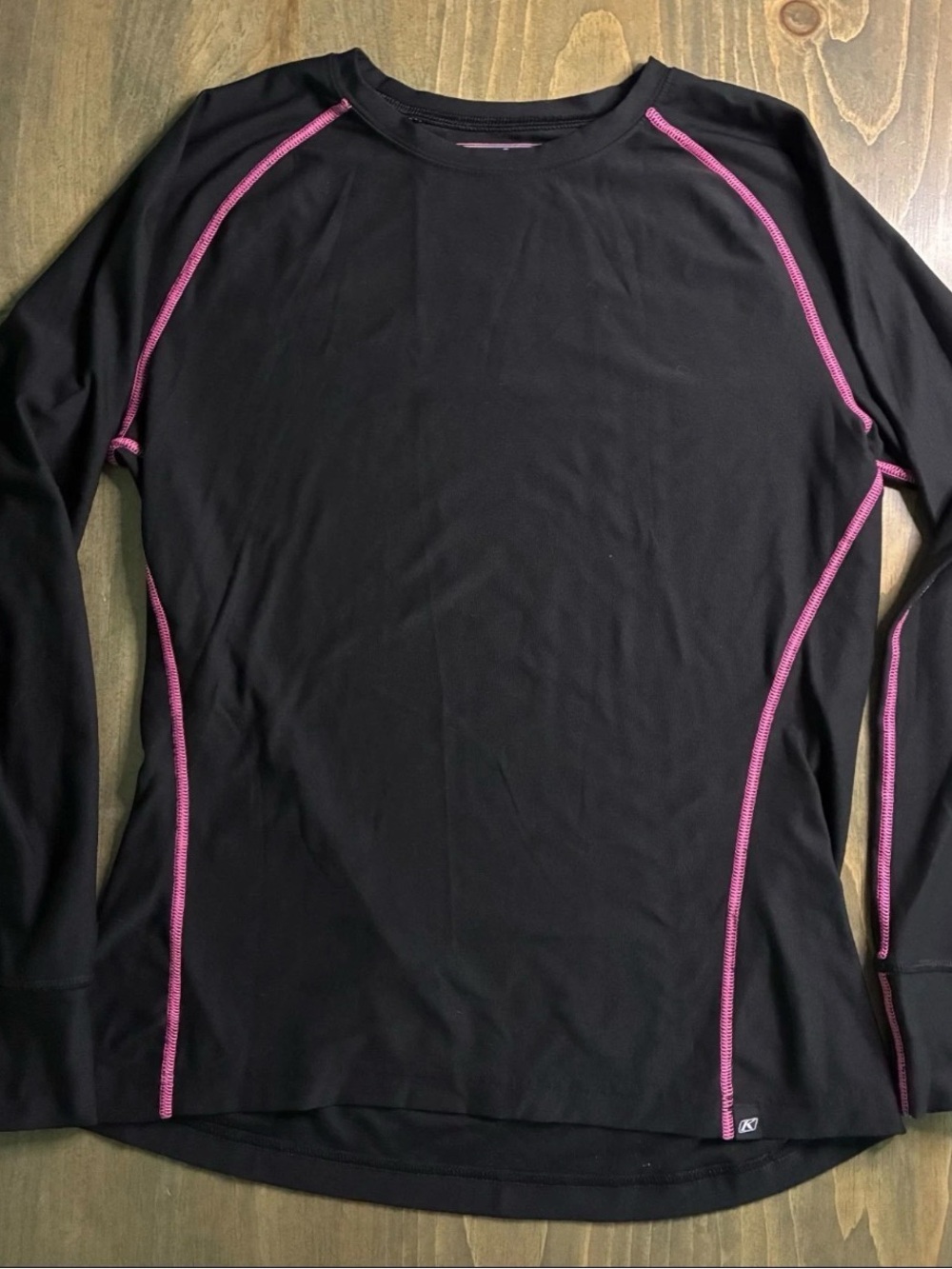 KLIM Women’s Long Sleeve Base Layer Size medium Black / Pink Warm and Quality